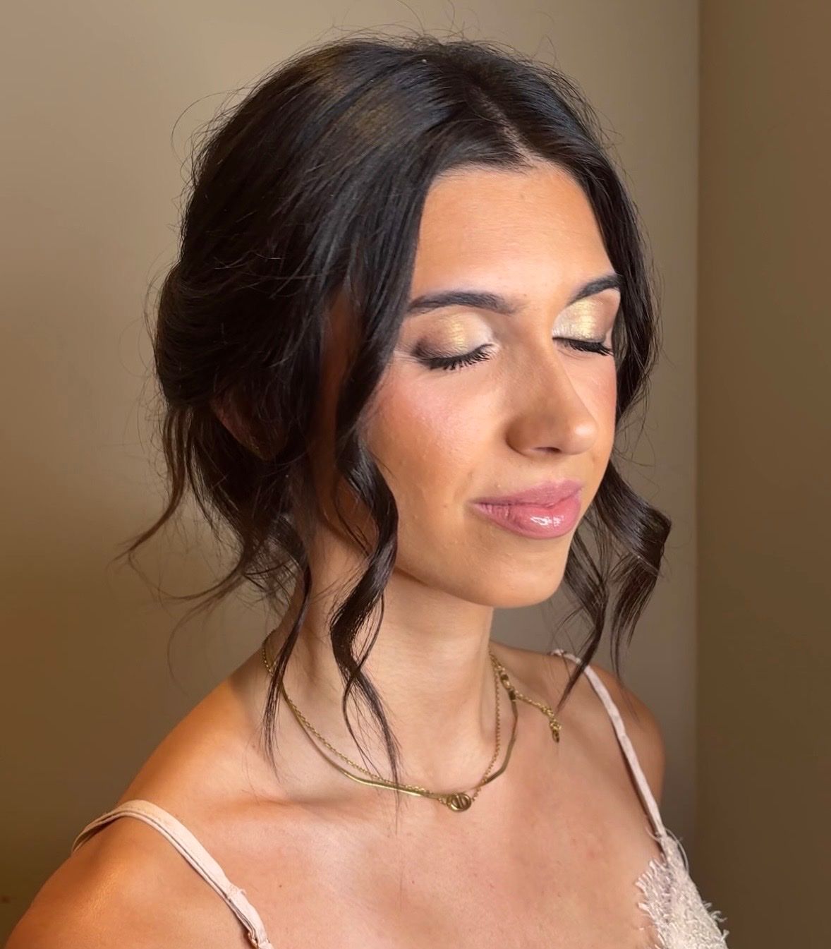 EMMIE MAKEUP-ARTIST - média 5